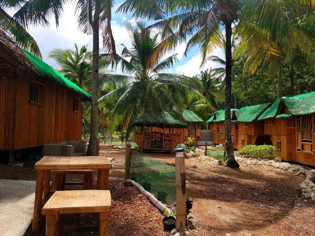 Nirvana Resort & Dive Centre - โมอัลโบอัล ภายนอก รูปภาพ