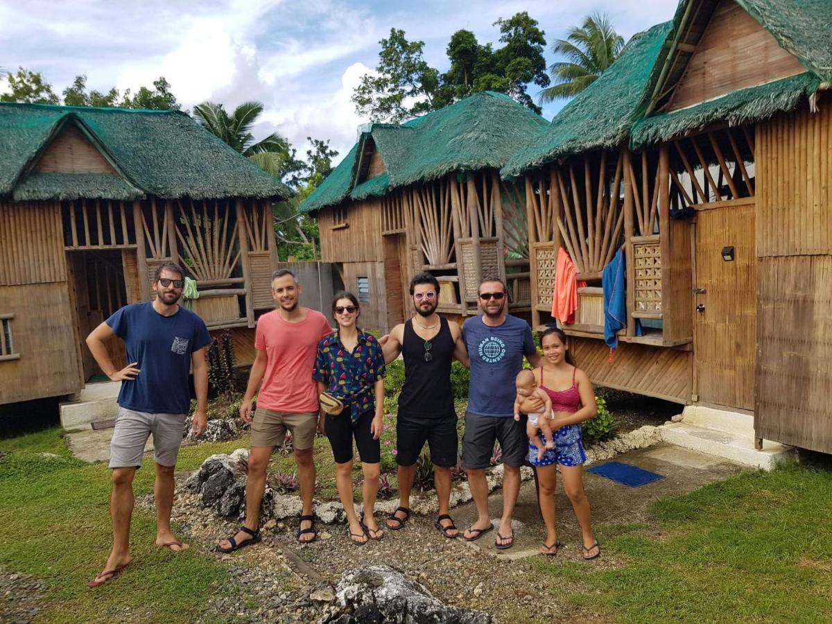 Nirvana Resort & Dive Centre - โมอัลโบอัล ภายนอก รูปภาพ