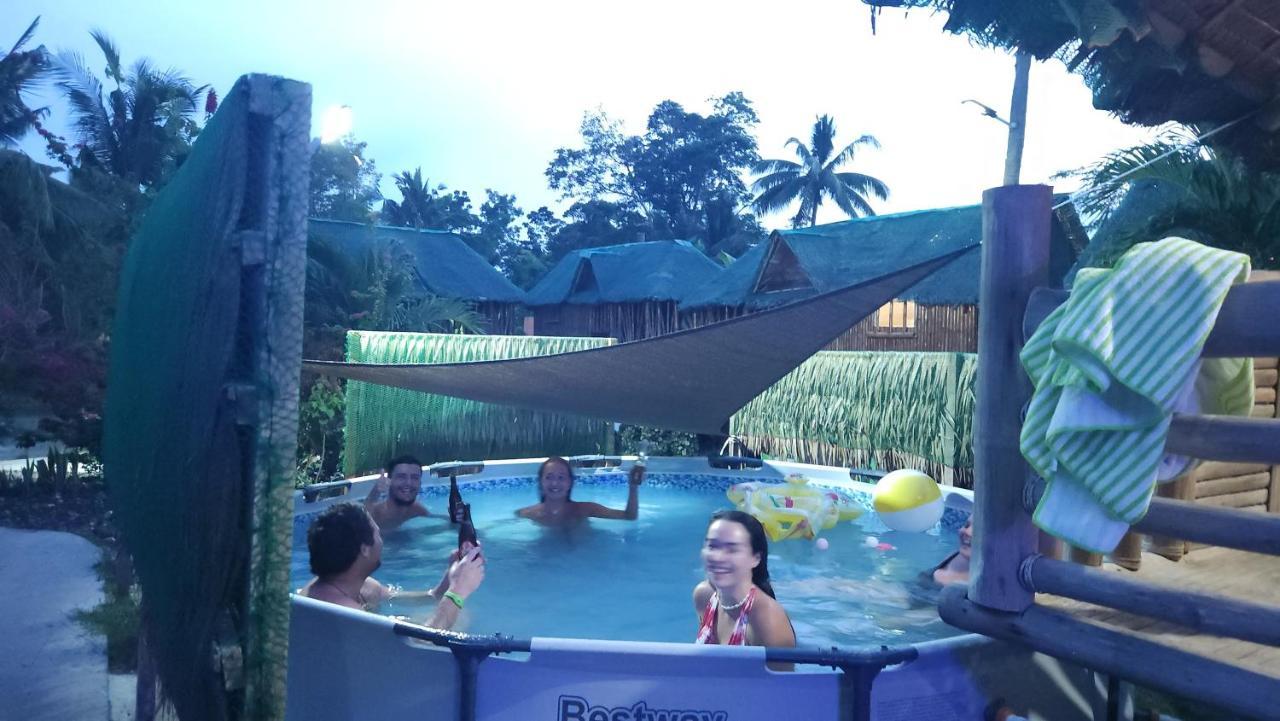 Nirvana Resort & Dive Centre - โมอัลโบอัล ภายนอก รูปภาพ
