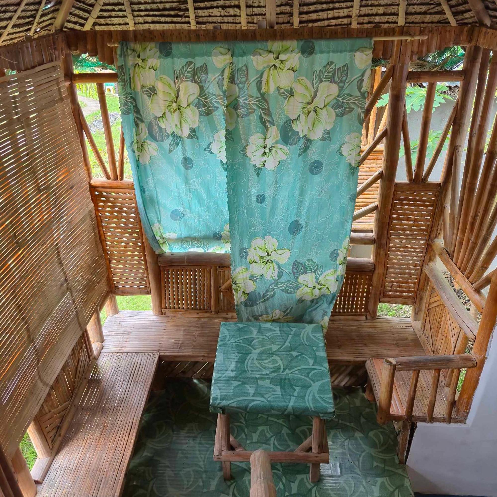 Nirvana Resort & Dive Centre - โมอัลโบอัล ภายนอก รูปภาพ