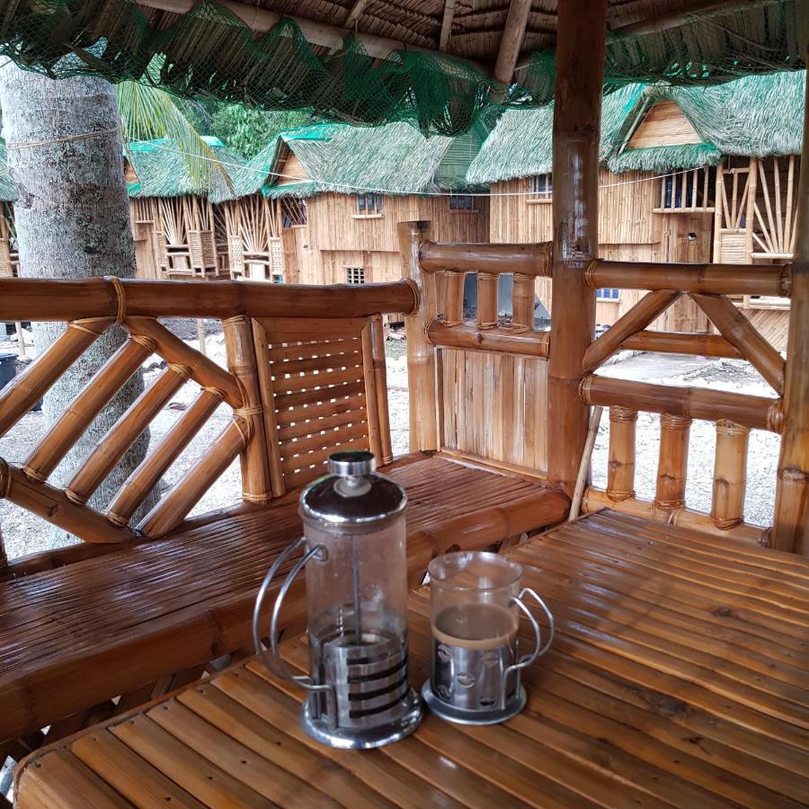 Nirvana Resort & Dive Centre - โมอัลโบอัล ภายนอก รูปภาพ